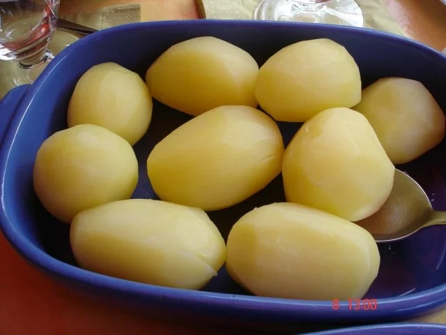 Tomaten-Gurkengemüse mit Bratwurst und Kartoffeln - Rezept - Bild Nr. 16