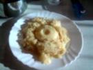 Silkes Hähnchenbrustfilet mit einer Scheibe Ananas und Käse überbacken  auf Ananaskraut - Rezept
