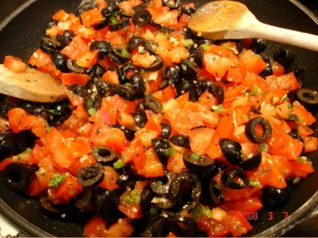 Rezept: Tomaten-Oliven-Crostini Bild Nr. 4 Tomaten-Oliven-Crostini - Rezept - Bild Nr. 4