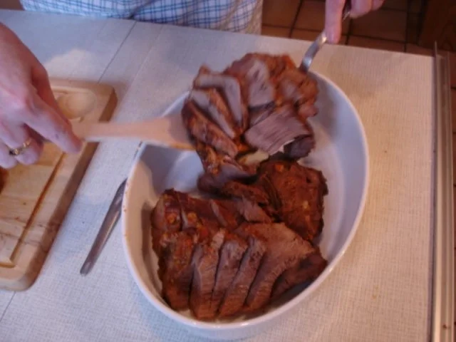 Rezept: Rinderbraten mit Rotkohl und Knödel Bild Nr. 15 Rinderbraten mit Rotkohl und Knödel - Rezept - Bild Nr. 15