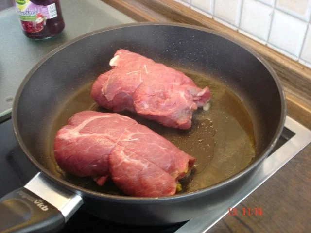 Rouladen mit Rotkohl und Knödel - Rezept - Bild Nr. 17