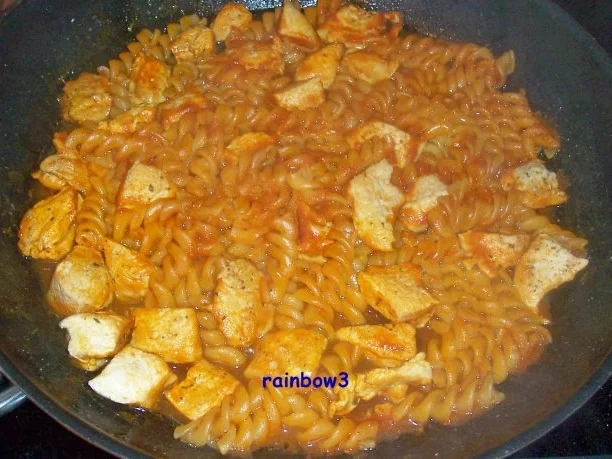 Kochen: Schnelle Hähnchen-Nudel-Pfanne - Rezept - Bild Nr. 3