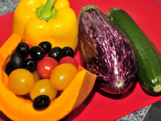 Dorade auf Ofengemüse mit Zitronenaioli - Rezept - Bild Nr. 5