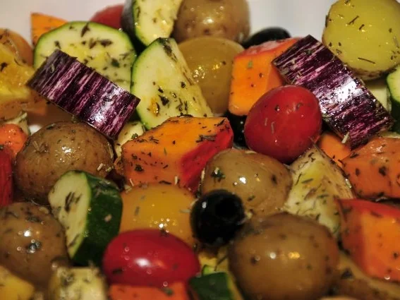 Dorade auf Ofengemüse mit Zitronenaioli - Rezept - Bild Nr. 6