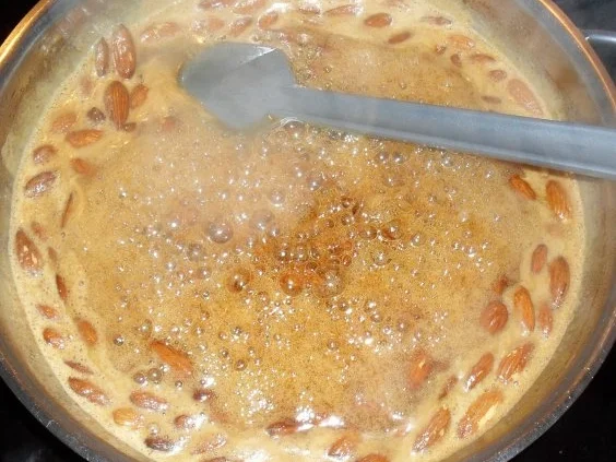 Rezept: Gebrannte Mandeln Bild Nr. 4 Gebrannte Mandeln - Rezept - Bild Nr. 4