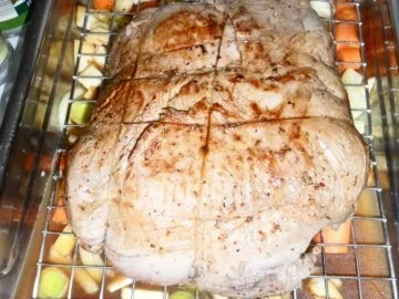 Rezept: Wildschweinkeule gegart bei Niedrigtemperatur Bild Nr. 7 Wildschweinkeule gegart bei Niedrigtemperatur - Rezept - Bild Nr. 7