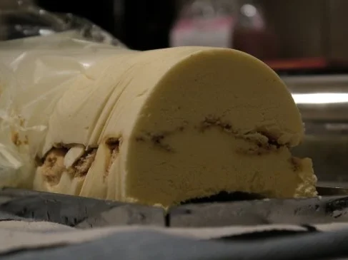 Rezept: Kardamom-Zimt-Parfait mit Maronensauce und Cranberries Bild Nr. 10 Kardamom-Zimt-Parfait mit Maronensauce und Cranberries - Rezept - Bild Nr. 10