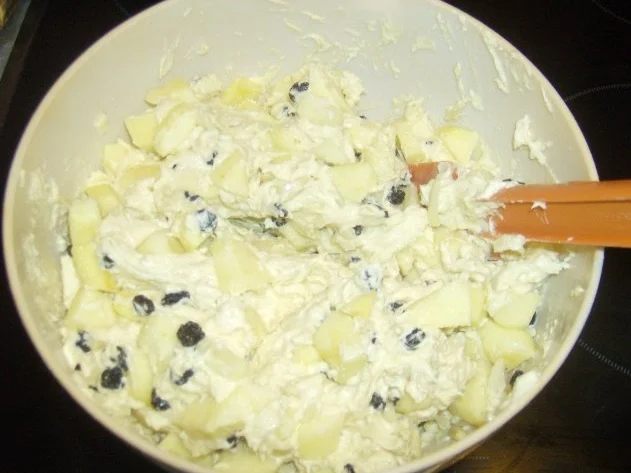 Rezept: Apfelkuchen mit Rosinen und Mandeln Bild Nr. 6 Apfelkuchen mit Rosinen und Mandeln - Rezept - Bild Nr. 6