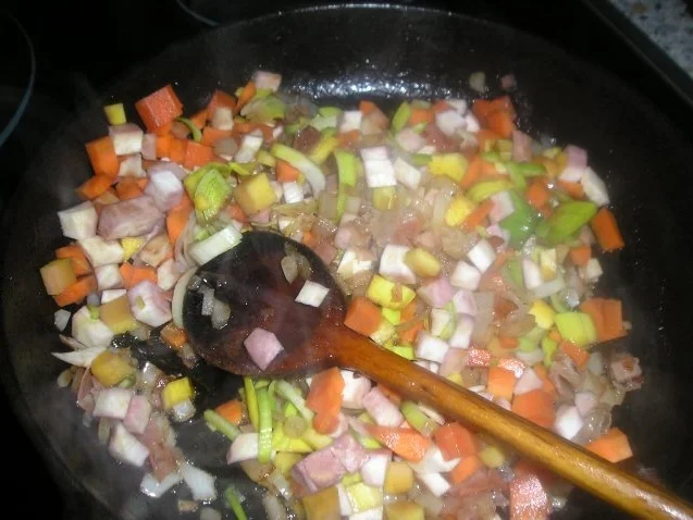 Rezept: Hirschpfeffer Bild Nr. 4 Hirschpfeffer - Rezept - Bild Nr. 4