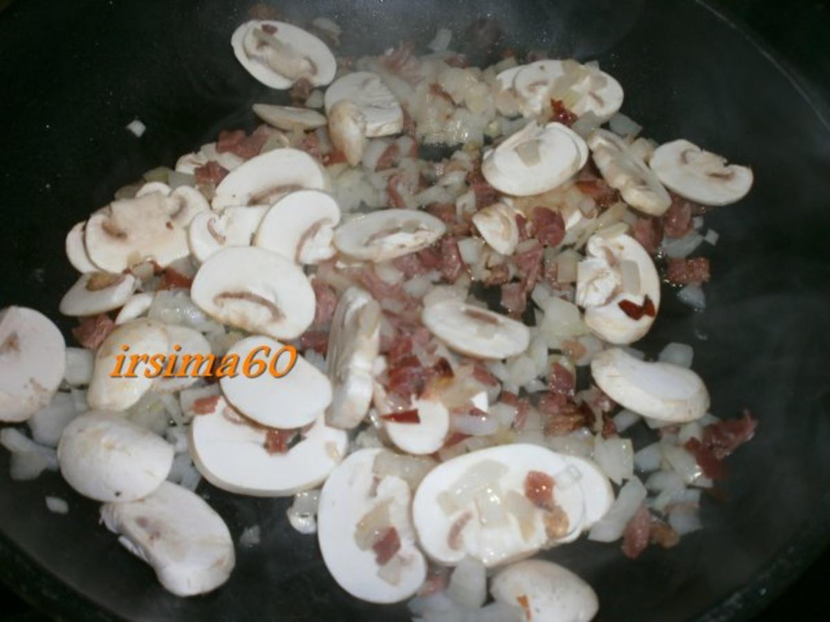Kalbsrouladen mit pikanter Füllung - einfach - 96 kcal/100g