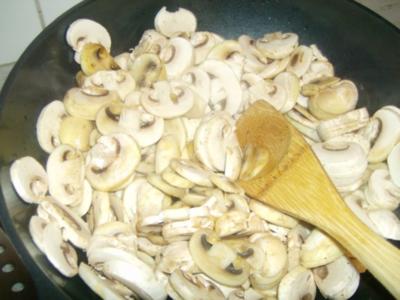 Rezept: Rahmschwammerl Rahmschwammerl - Rezept