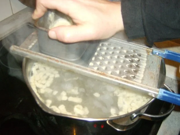 Rezept: Sahne Spätzle Bild Nr. 6 Sahne Spätzle - Rezept - Bild Nr. 6