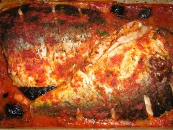 Rezept: Karpfen mit Dorpflaumen Karpfen mit Dorpflaumen - Rezept