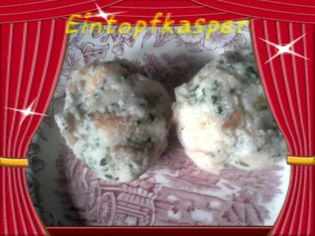 Rezept: Selbstgemachte Semmelknödel a`la Jörg Selbstgemachte Semmelknödel a`la Jörg - Rezept