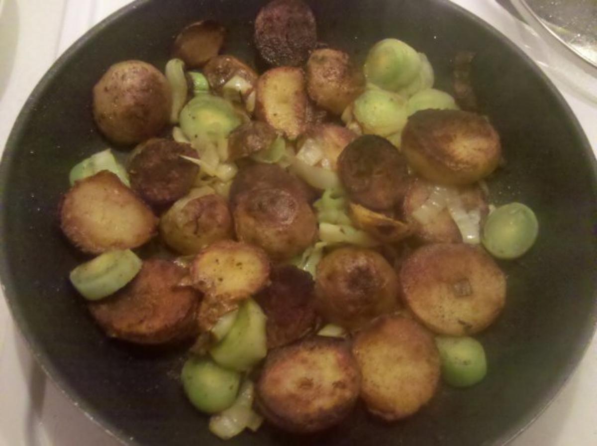 Kartoffeln: Bratkartoffeln mit Lauch und Ei - Rezept - Bild Nr. 5
