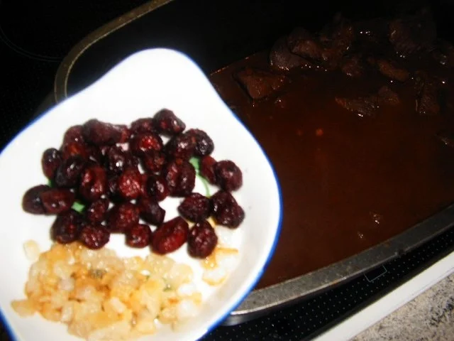 Rezept: Hirschgulasch Bild Nr. 8 Hirschgulasch - Rezept - Bild Nr. 8