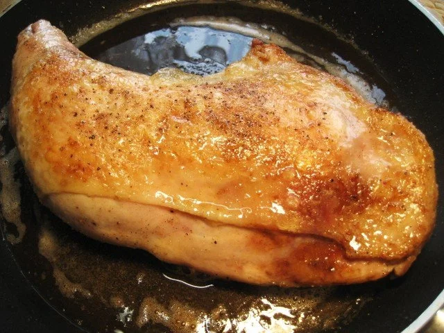 Rezept: Putenkeule geschmort Bild Nr. 3 Putenkeule geschmort - Rezept - Bild Nr. 3