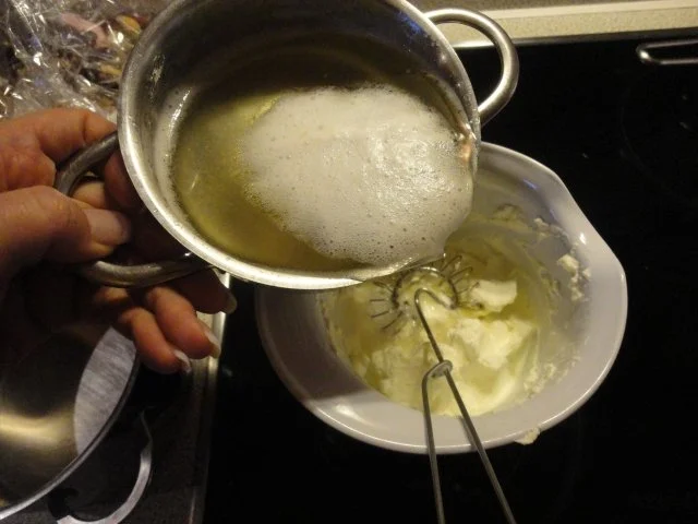 Calvados Apfel in Sekt Creme mit Cantuccini - Rezept - Bild Nr. 5