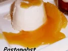 Lebkuchen Panna Cotta mit scharfer Orangensauce - Rezept