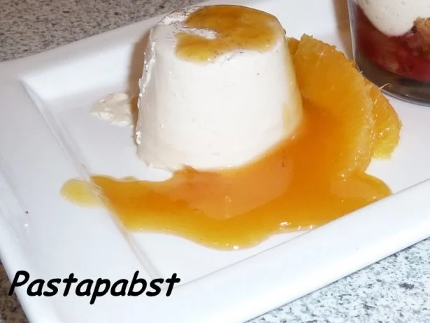 Lebkuchen Panna Cotta mit scharfer Orangensauce - Rezept - Bild Nr. 3