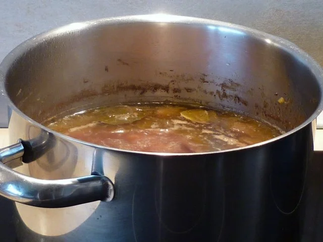 Rezept: Wildschweinkeule NT, dazu Kartoffelknödel und Rotkohl... Bild Nr. 8 Wildschweinkeule NT, dazu Kartoffelknödel und Rotkohl... - Rezept - Bild Nr. 8