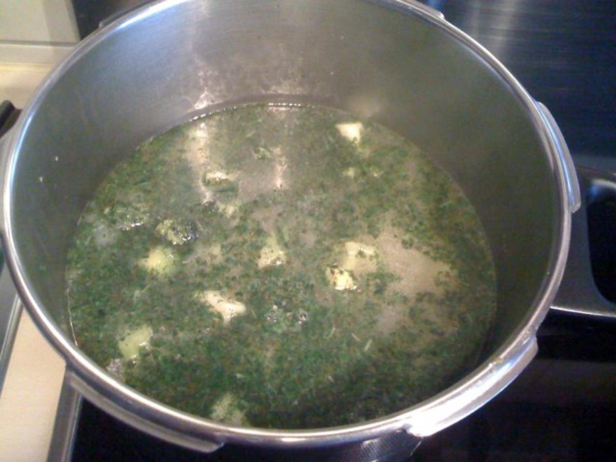 Leo´s Kartoffel Broccoli Creme Suppe - schnell &amp; einfach - von foodmaker