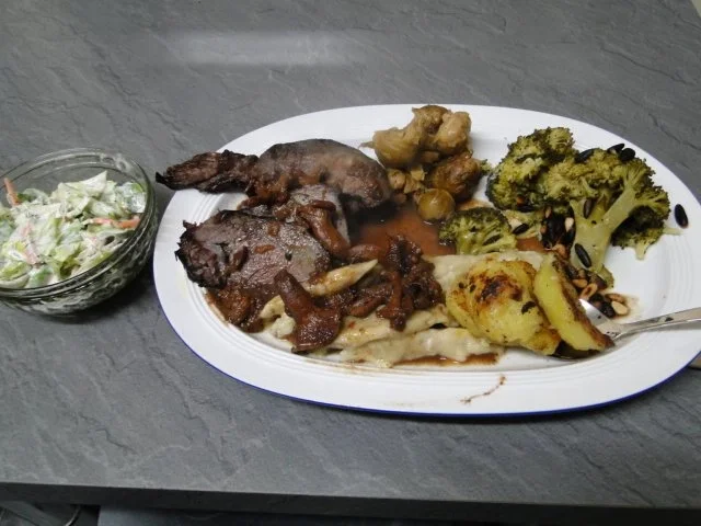 Besoffenes Wildschwein 22 Tage mariniert NT  mit selbstgemachten Schupfnudeln - Rezept