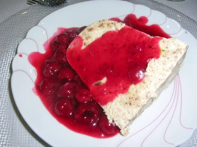 Lebkuchen-Parfait   mit Himbeersauce - Rezept - Bild Nr. 2