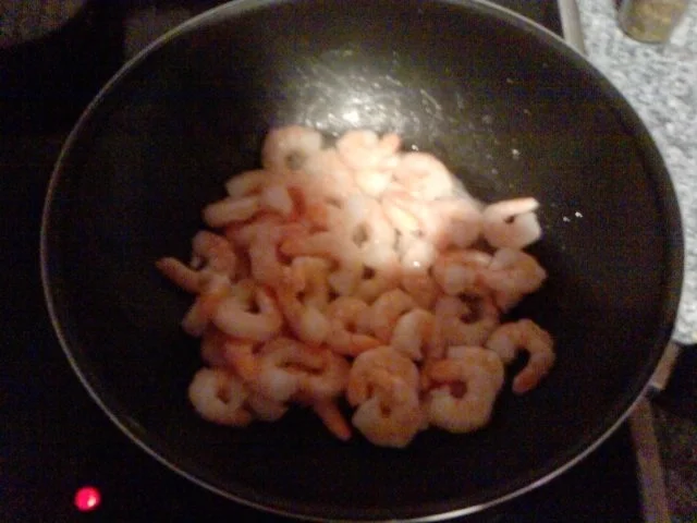 Zum 150igsten:  Schwarzer Tiger in Gemüse und Nudeln - Rezept - Bild Nr. 3