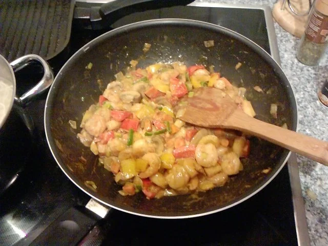 Zum 150igsten:  Schwarzer Tiger in Gemüse und Nudeln - Rezept - Bild Nr. 6