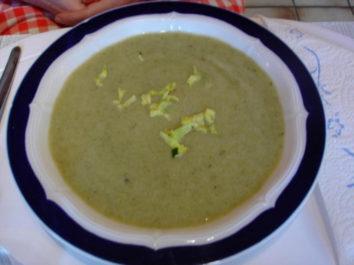 Staudensellerie Creme Suppe - einfach - von MausVoh