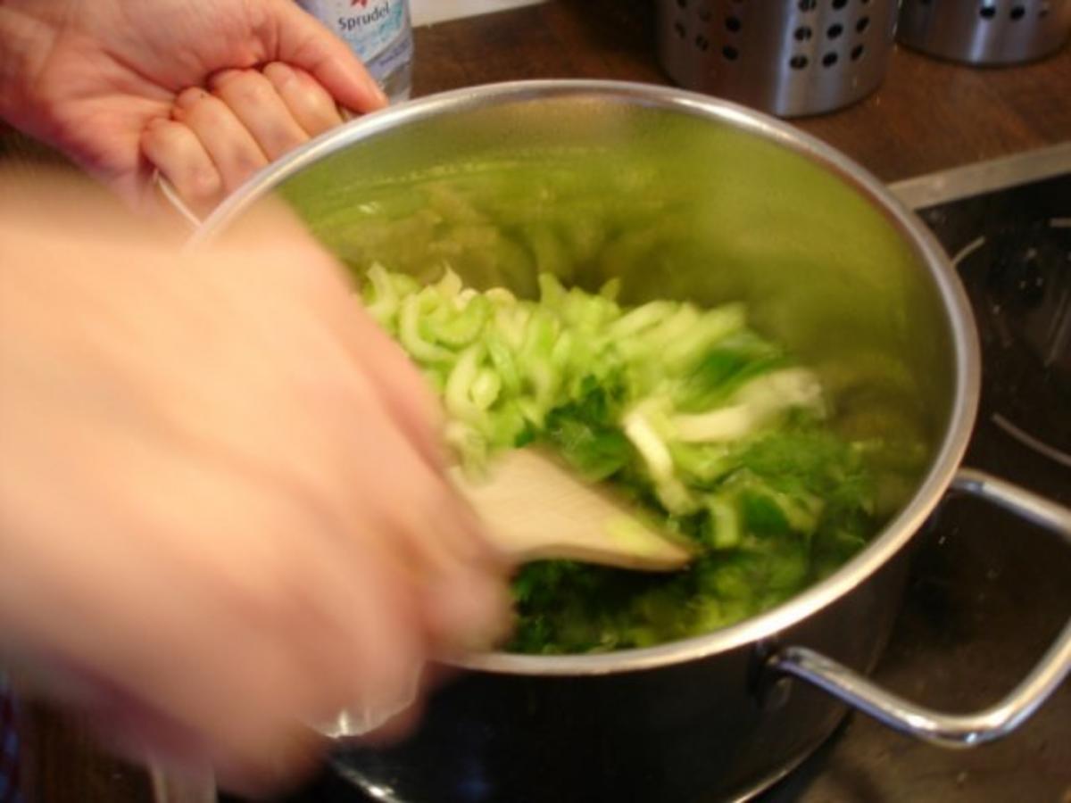 Staudensellerie Creme Suppe - einfach - von MausVoh