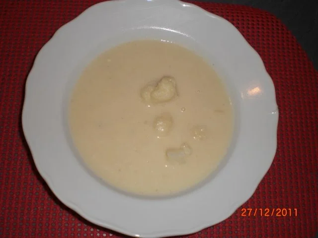Rezept: Blumenkohlsuppe Blumenkohlsuppe - Rezept