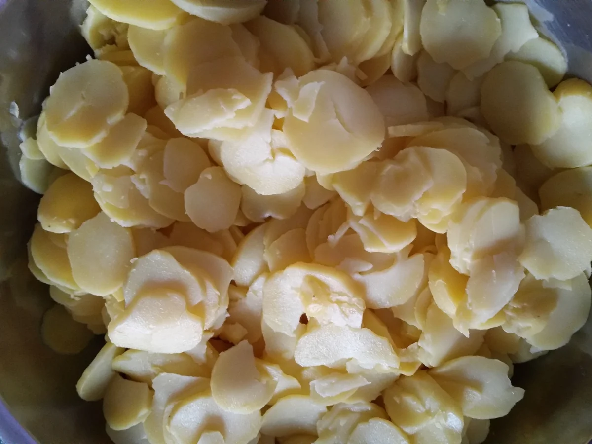 Salate: Kartoffelsalat mit Mayonaise - Rezept - Bild Nr. 1682