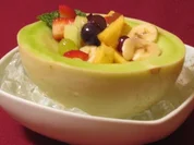 Melone mit Tequila-Obstsalat - Rezept