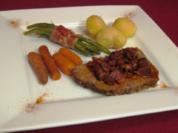 Cowboy Pot Roast mit roten Kartoffeln, grünen Bohnen im Prosciutto-Mantel und Pilzsoße - Rezept