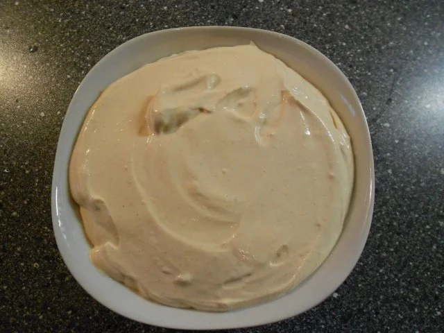 Rosa Schmandcreme z.B. für Folienkartoffeln, Fondue, Raclette, oder ähnlichem - Rezept - Bild Nr. 8