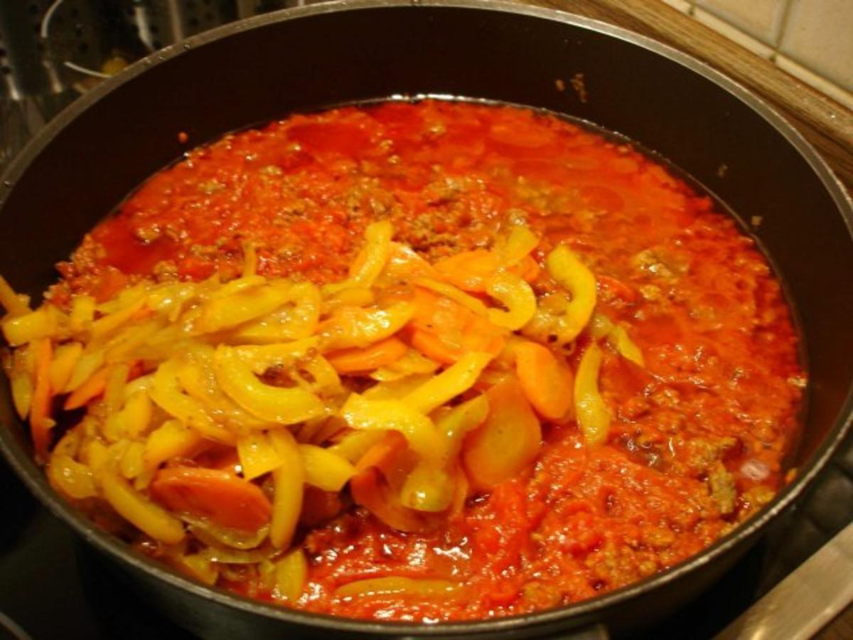 Spaghetti mit Hack-Gemüse-Sauce - Rezept - Bild Nr. 14