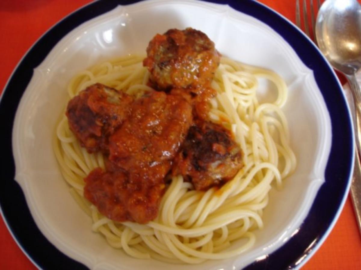 Spaghetti mit Hackbällchen - Rezept