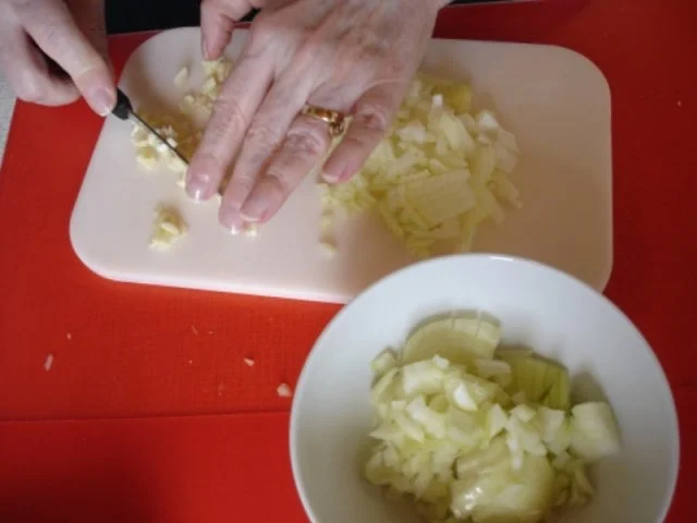 Rezept: Spaghetti mit Hackbällchen Bild Nr. 3 Spaghetti mit Hackbällchen - Rezept - Bild Nr. 3