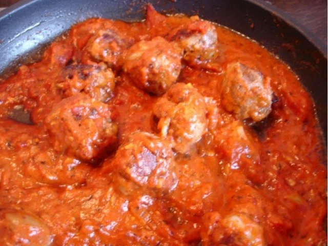 Rezept: Spaghetti mit Hackbällchen Bild Nr. 10 Spaghetti mit Hackbällchen - Rezept - Bild Nr. 10