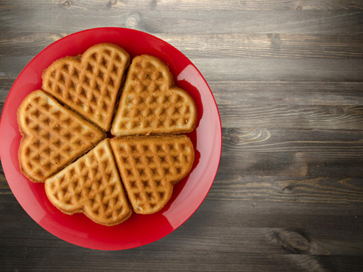 WAFFELN Rezept für etwa 10 Stück - einfach - von Kochdochmaldas