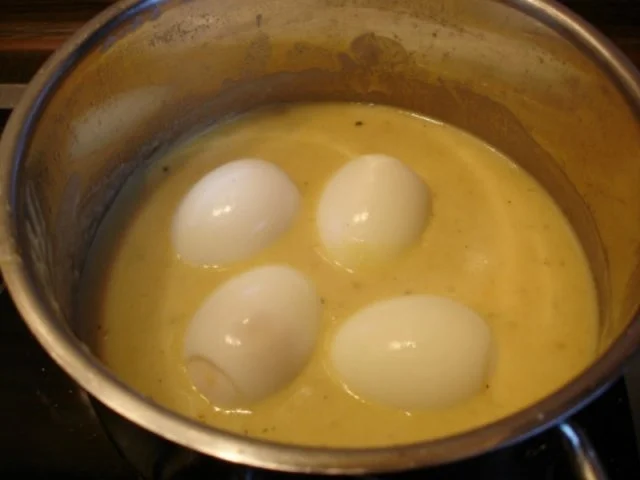 Senfeier mit Sellerie-Kartoffel-Püree - Rezept - Bild Nr. 6