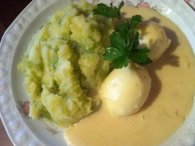 Senfeier mit Sellerie-Kartoffel-Püree - Rezept - Bild Nr. 7