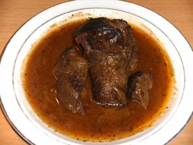 Fleisch: Jungrind - Haxe, geschmort - Rezept