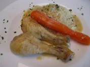 Hendlhax'ln mit Couscous und Karotten - Rezept