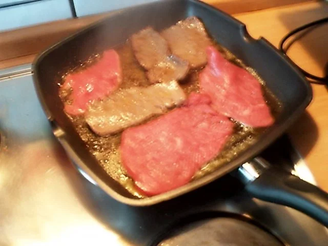 Rezept: Pfeffer-Rindersteak mit Mexikanischem Pfannengemüse und Gnoccis Bild Nr. 4 Pfeffer-Rindersteak mit Mexikanischem Pfannengemüse und Gnoccis - Rezept - Bild Nr. 4