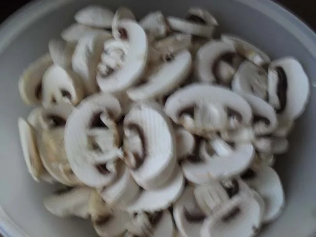 Kalbsragout mit Champignons - für`s Lachfröschle - Rezept - Bild Nr. 5