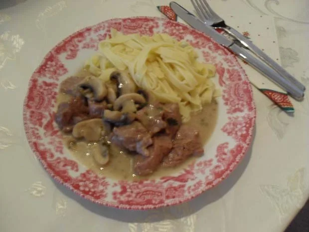 Kalbsragout mit Champignons - für`s Lachfröschle - Rezept - Bild Nr. 9