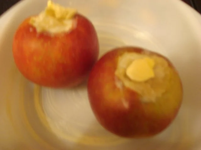 Bratapfel mit Marzipanfüllung - Rezept - Bild Nr. 5